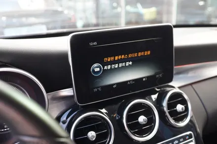 W205 C클래스, 감성과 편의성 모두 잡은 디지털 계기판+모니터 업그레이드 / 서울 중랑