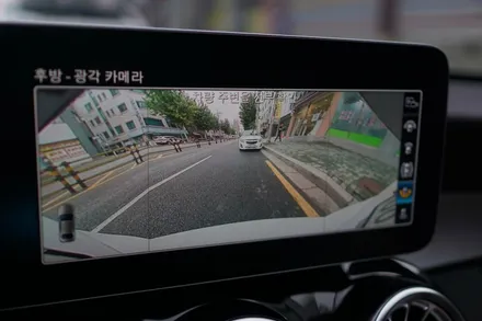 벤츠 20년식 W205 C클래스 순정 어라운드뷰 작업 그리고 풀옵션 엠비언트생성 까지 한번에~! / 중랑, 동대문, 광진구, 성동구