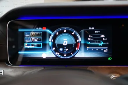 W213  E클래스 익스클루시브 오너라면 와이드콕핏 계기판 송풍구 엠비언트 작업 빠트리지 마세요! / 중랑, 동대문, 광진구, 성동구