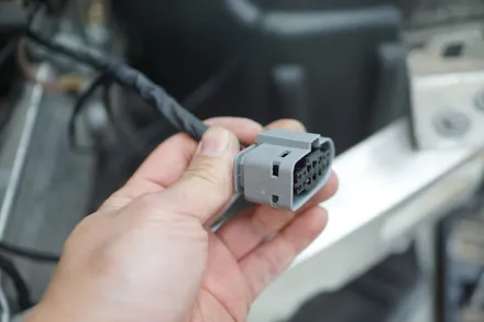 벤츠 W213 E클래스 고장난 순정헤드램프  순정 멀티빔라이트 로 교체 시공했어요!! / 중랑, 동대문, 광진구, 성동구