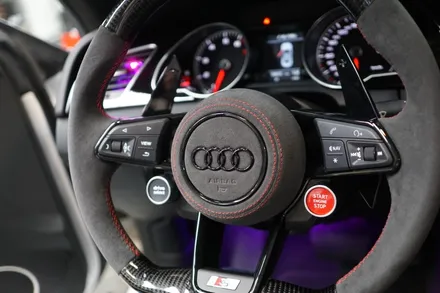 아우디 A5 까지고해진 순정 핸들을 알칸타라 카본핸들로 교체해 드렸습니다~! / 중랑, 동대문, 광진구, 성동구