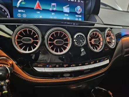 완전히 새로워진 08~13년식 W221 S클래스 전용 송풍구 액티브엠비언트 시공! / 서울 중랑