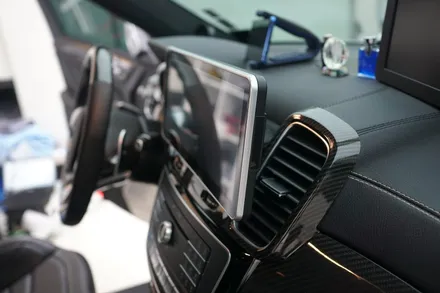 벤츠 W166 GLE 63AMG 모니터교체, 엠비언트, 핸들까지~ 실내 컨버전 튜닝 제안해 드립니다! / 중랑, 동대문, 광진구, 성동구