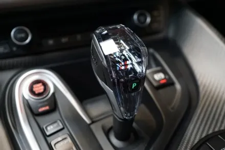 BMW 슈퍼카? I8 올드한 실내를 한껏 꾸며봤습니다! FEAT. 크리스털~~~기어봉 / BMW / i8 / 서울 중랑구