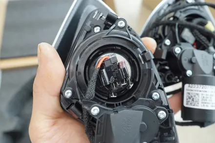 벤츠 W223 S400D 순정4D부메스터 전동스피커, 숏바디전용 피아노라커트림  그리고 액티브엠비언트까지 완벽한 조합! / 중랑, 동대문, 광진구, 성동구
