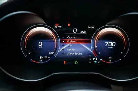 W205 C클래스 디지털계기판과 12.3인치 대화면 모니터의 완벽한 연동! 이것이 C클래스 가성비 컨버전이라고 종결할께요! / 서울 중랑