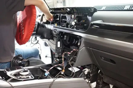 벤츠 G63 지바겐 럭셔리 업그레이드! 소프트클로징 도어, 키레스고, 앰비언트 송풍구, 팝콘배기음 코딩 시공했습니다! / 서울 중랑