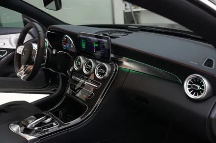 W205 C43AMG 카브리올레 64색 순정연동 엠비언트 송풍구 작업~ 그리고 센터스피커 교체하기! / 중랑, 동대문, 광진구, 성동구