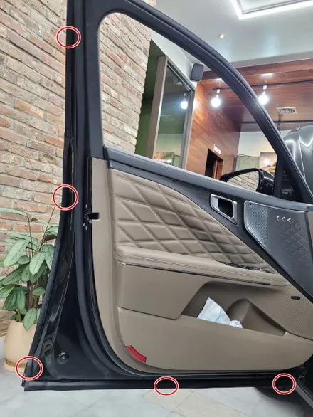 전주자동차방음 기아 K8 하이브리드 휀더방음+도어방음+풍절음 까지 B패키지로 한번에 시공했어요 !! / 전주