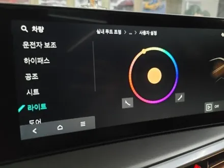 전주엠비언트 쏘렌토 mq4 페이스리프트 순정광량업+1,2열 도어까지 순정연동 했습니다! / 기아 / 쏘렌토 4세대(MQ4) / 전주