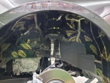 전주자동차방음 기아 K8 하이브리드 휀더방음+도어방음+풍절음 까지 B패키지로 한번에 시공했어요 !! / 전주