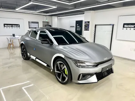 EV6 GT 전기차 썬팅 시공에는 솔라가드 \