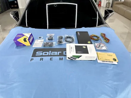 렉서스 UX 250h 향남 블랙박스, 향남 보조배터리 아이나비 Z7000과 에코파워팩 S16 의 조화. / 경기 화성 향남