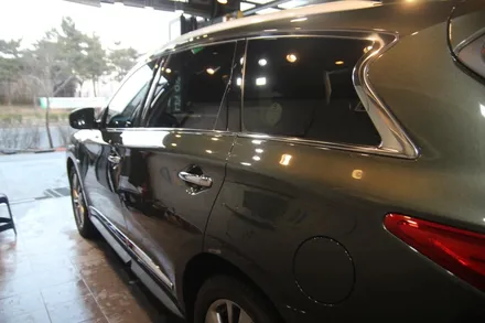 인천 송도 인피니티 qx60 도색+광택+실내크리닝 논스톱 작업이 가능합니다!! 자차 보험수리 ~! / 인천 송도동