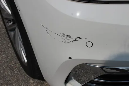 BMW 부분도색을 원하시나요? 인천 수입차 부분도색 전문점에서 걱정없이 GO GO! / 인천 송도동