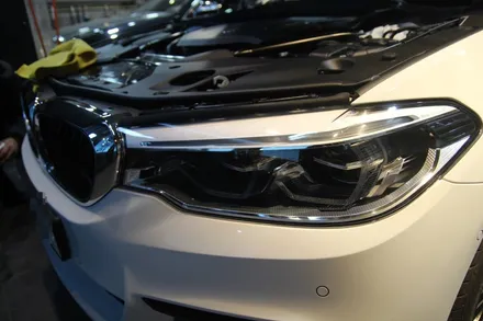 송도 라이트필름[BMW 520d]송도 헤드라이트필름은 오토엠 송도점에 맞겨주세요! / 인천 송도동