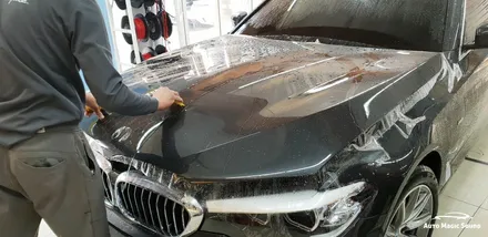 창원PPF BMW 5시리즈에 본넷 보호필름을 시공하였습니다