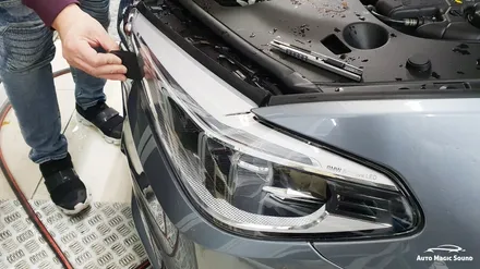 창원PPF BMW 5시리즈에 본넷 보호필름을 시공하였습니다