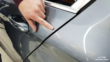 창원PPF BMW 5시리즈에 본넷 보호필름을 시공하였습니다