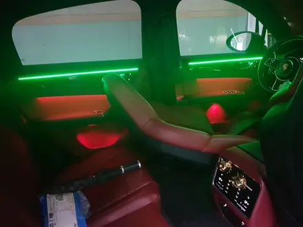 울산 엠비언트 포르쉐 카이엔 DMX 엠비언트 기본세트+풋등+중앙콘솔 시공 / 울산, 포항