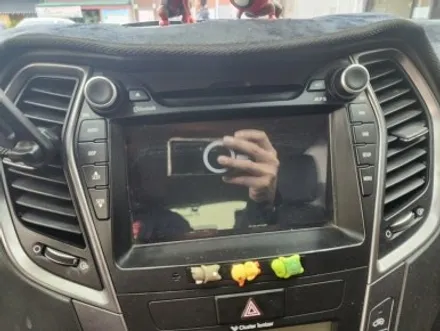울산 오토앤에서 싼타페 dm 네비매립 + 후방카메라 시공 / 울산 북구