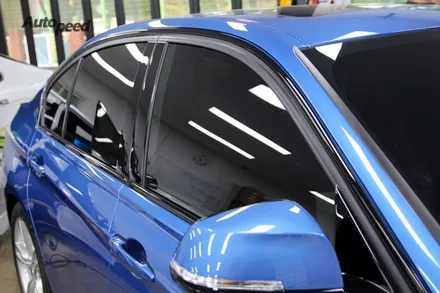 BMW330i M 스포츠패키지 (#B45 에스토릴블루 색상) 레이노S9 틴팅시공기 / 서울 성동구 성수동2가