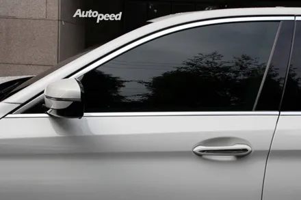 BMW540i 알파인화이트(#300) 레이노S9 전체유리 틴팅 / 서울 성동구 성수동2가