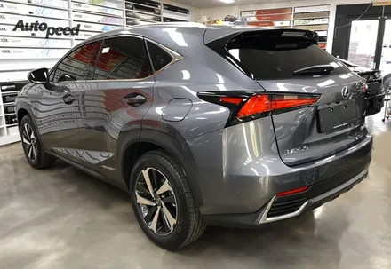 렉서스NX300h Econo 루마 열차단 썬팅시공기 / 서울 성동구 성수동2가