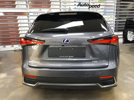 렉서스NX300h Econo 루마 열차단 썬팅시공기 / 서울 성동구 성수동2가