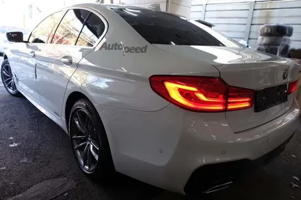 BMW530i 화이트색상과 레이노틴팅의 조화 / 서울 성동구 성수동2가
