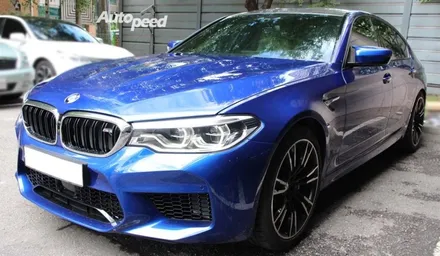BMW M5 마리나베이블루 브이쿨K 썬팅과의 조화 / 서울 성동구 성수동2가