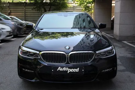 bmw5시리즈 카본블랙 브이쿨틴팅과의 조화 / 서울 성동구 성수동2가