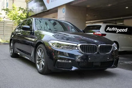 bmw5시리즈 카본블랙 브이쿨틴팅과의 조화 / 서울 성동구 성수동2가