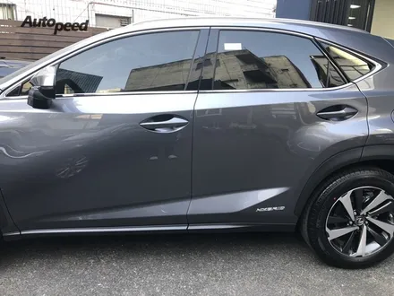 렉서스NX300h Econo 루마 열차단 썬팅시공기 / 서울 성동구 성수동2가