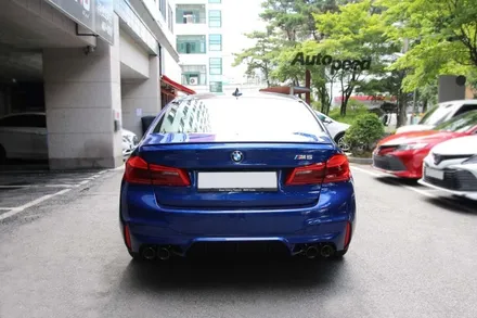 BMW M5 마리나베이블루 브이쿨K 썬팅과의 조화 / 서울 성동구 성수동2가