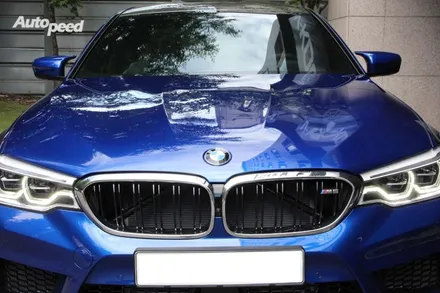 BMW M5 마리나베이블루 브이쿨K 썬팅과의 조화 / 서울 성동구 성수동2가