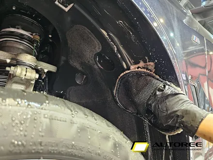 고양 BMW X5 리프트 하부 세차 염화칼슘 제거 기본 하부 세차 일산 / 경기 고양
