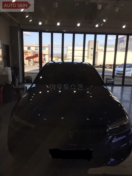광주랩핑 bmw520d 사틴뱀파이어레드 전테랩핑 시공 [광주카스킨,광주bmw520d랩핑,아우토스킨] / 광주 광산구 도천동