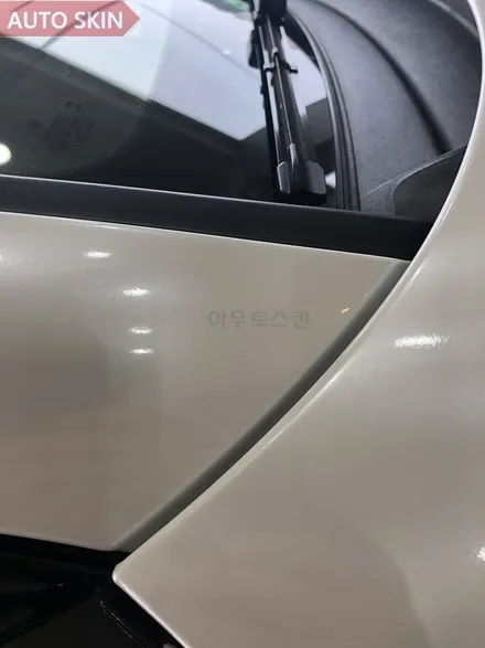 광주랩핑  포르쉐 마칸s 화이트펄 전체랩핑 시공 [광주카스킨,광주마칸랩핑,아우토스킨] / 광주 광산구