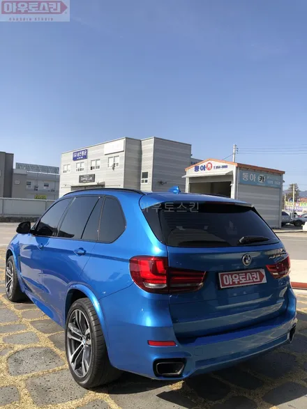 광주랩핑  bmw x5m50d 에이버리슈프림 미드나잇블루 전체랩핑 시공 [광주카스킨,광주x5랩핑,아우토스킨] / 광주 광산구