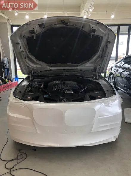 광주랩핑 bmw7시리즈 화이트펄 전체랩핑 시공 [광주랩핑,광주bmw740d랩핑,광주카스킨,아우토스킨] / 광주 광산구 도천동