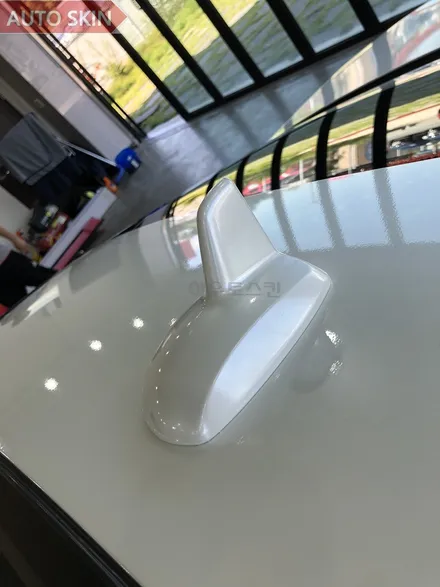 광주랩핑 벤츠s63amg 화이트펄 전체랩핑 시공 [광주카스킨,광주벤츠s클래스랩핑,아우토스킨] / 광주 광산구 도천동