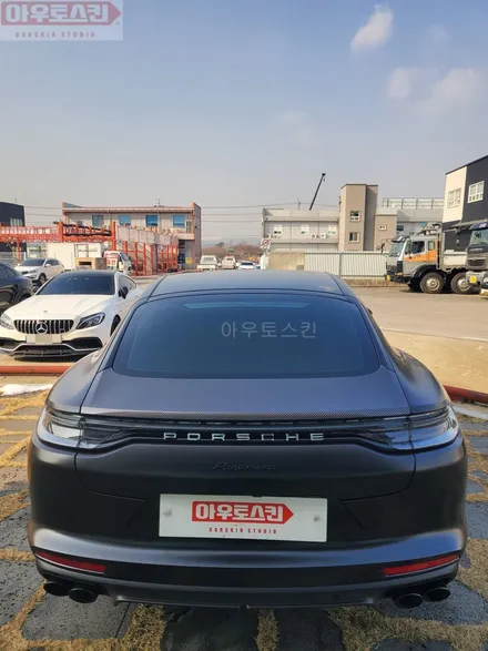 광주랩핑  포르쉐파나메라 사틴블랙 전체랩핑 시공 / 광주 광산구