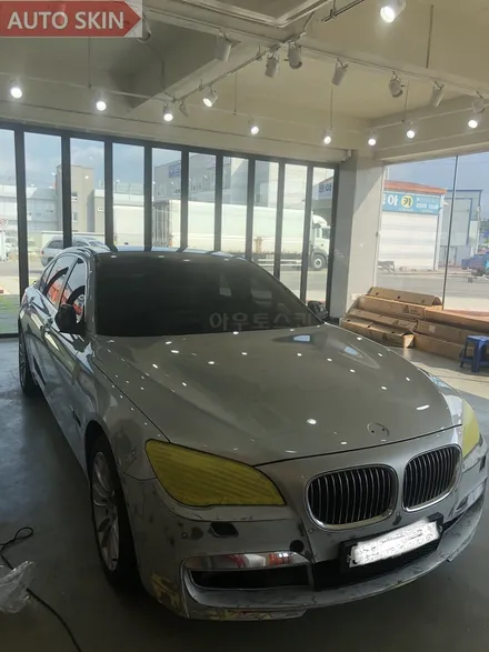 광주랩핑 bmw7시리즈 화이트펄 전체랩핑 시공 [광주랩핑,광주bmw740d랩핑,광주카스킨,아우토스킨] / 광주 광산구 도천동
