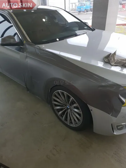 광주랩핑 bmw 7시리즈 사틴그레이 프론트부분 재시공[광주카스킨,광주bmw7시리즈랩핑,아우토스킨] / 광주 광산구 도천동