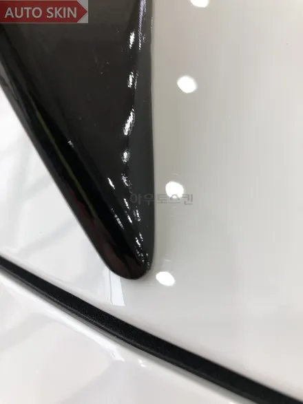 광주랩핑 벤츠cls400d  사이드미러,스포일러랩핑 작업 [광주카스킨,광주벤츠e220d랩핑,아우토스킨] / 광주 광산구 도천동