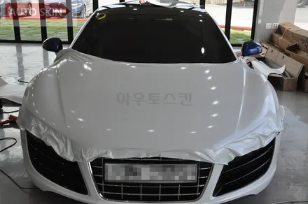 광주랩핑 아우디r8 다이아몬드화이트 전체랩핑 시공 [광주카스킨,광주r8랩핑,아우토스킨] / 광주 광산구 도천동
