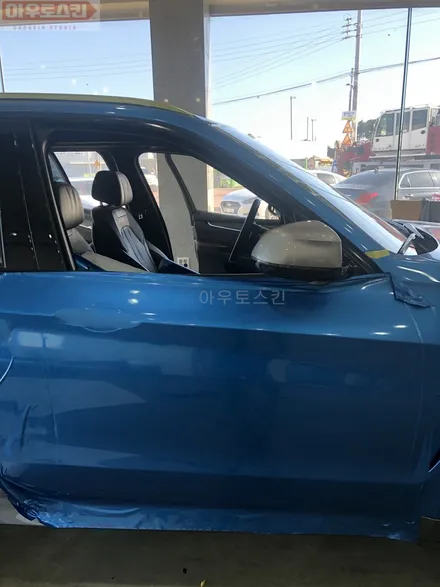 광주랩핑  bmw x5m50d 에이버리슈프림 미드나잇블루 전체랩핑 시공 [광주카스킨,광주x5랩핑,아우토스킨] / 광주 광산구
