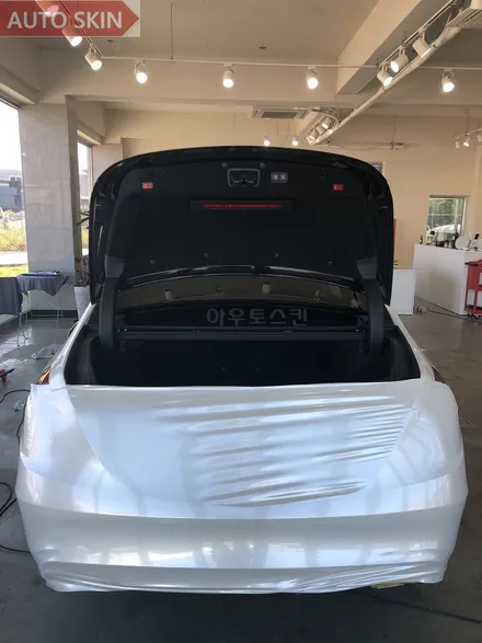 광주랩핑 벤츠s63amg 화이트펄 전체랩핑 시공 [광주카스킨,광주벤츠s클래스랩핑,아우토스킨] / 광주 광산구 도천동