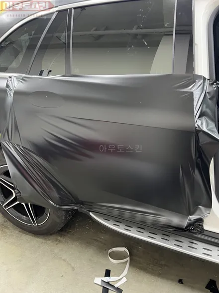 광주랩핑   벤츠glc  3m2080사틴블랙 전체랩핑 시공 / 광주 광산구